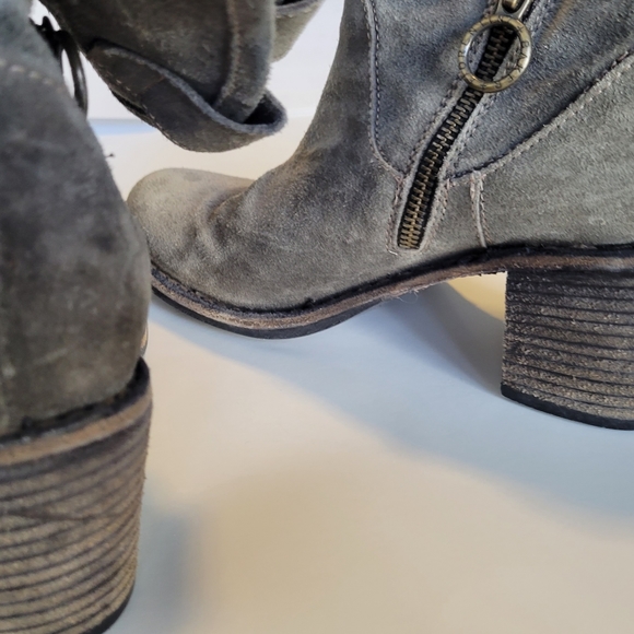 FIORENTINI + BAKER Brown Suede Boots - Picture 11 of 12